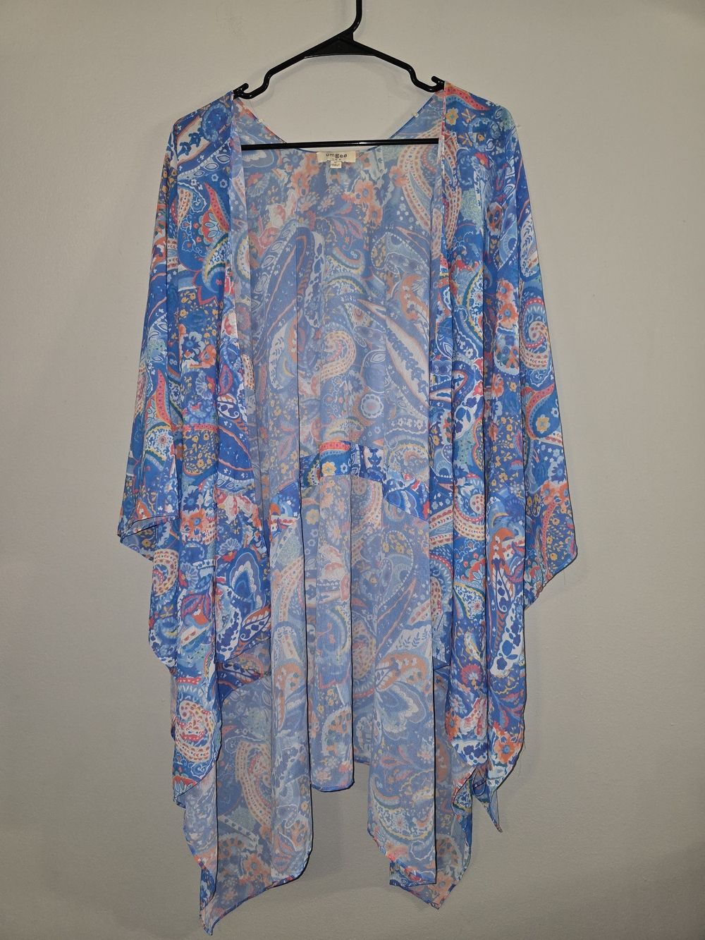 Umgee Blue & Coral Floral Paisley Cover